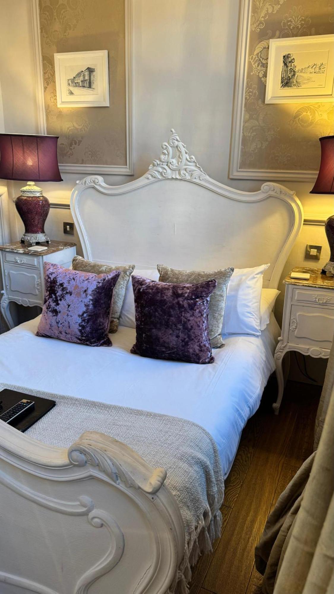 No64 The Boutique Hotel West Malling Exterior photo